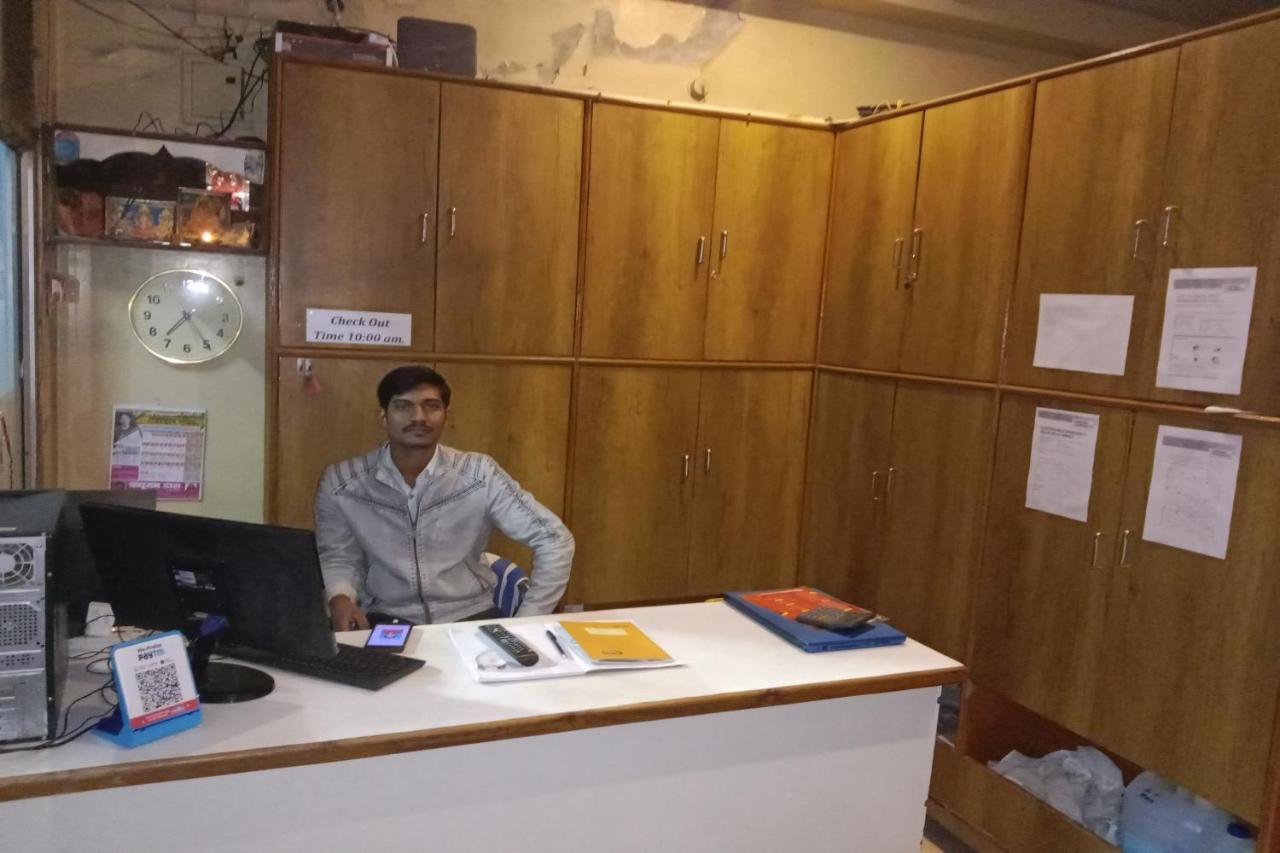 Hotel O Mahadev Hotel Джодхпур Экстерьер фото